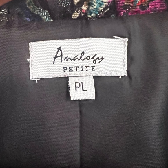 Lovely Textured Analogy Blazer Jacket 📍 - Picture 4 of 9